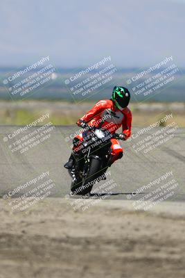 media/Jun-14-2025-Lets Ride (Sat) [[c36d48699a]]/C Group/1140am (Grapevine)/